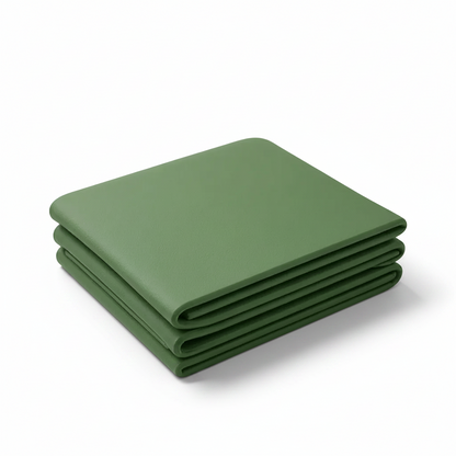 Folding Yoga Mat for training comfortably at home